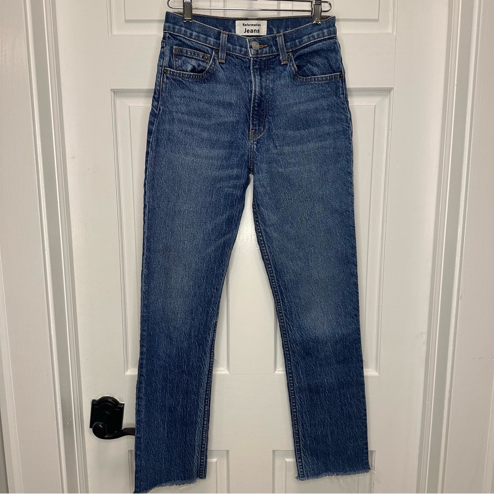 Reformation Liza High Straight Jeans Laguna Wash Blue‎ Raw Hem Size 24 LY858